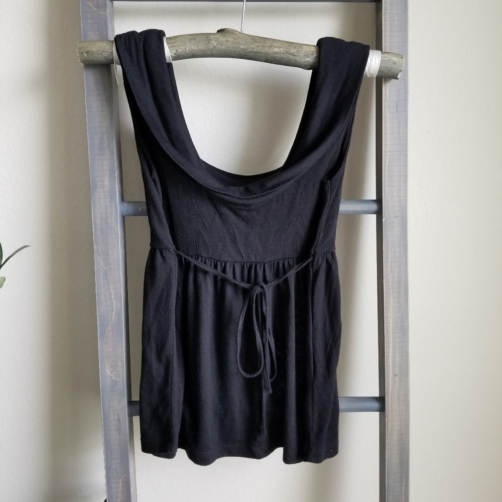 H&M | Scoop neck knitted top